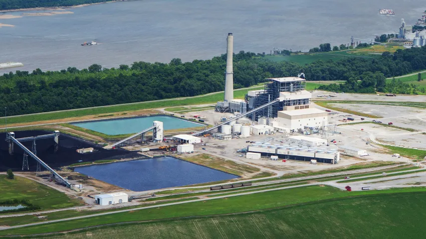 plum-point-energy-station-drone-shot-river
