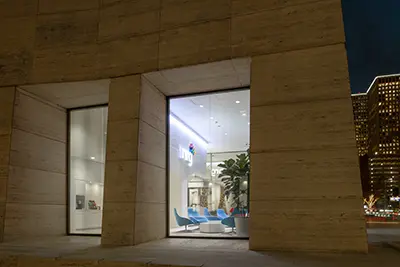 Houston Office (15.6 MB)